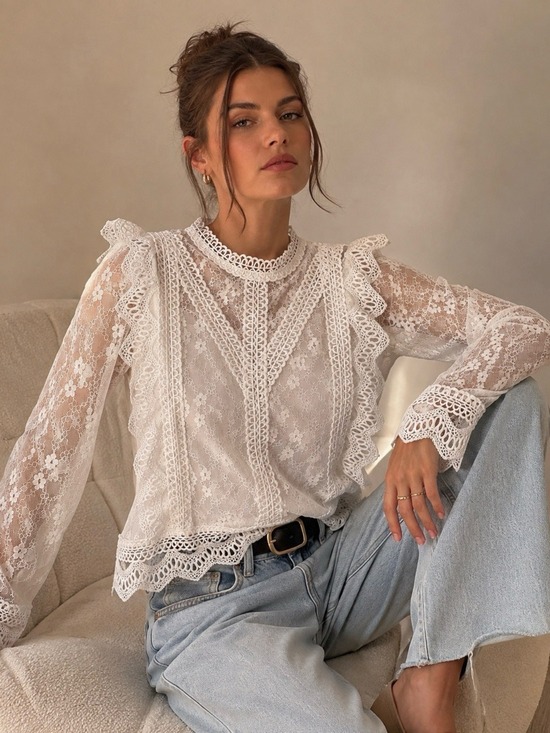 Red Leaf Tops - White Lace Ruffle Long-Sleeve Top